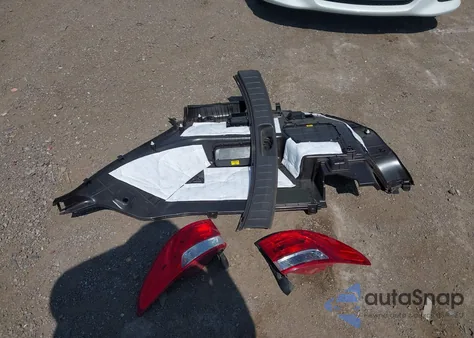 2016 Hyundai Santa Fe Se z USA, uszkodzony, nr VIN KM8SMDHF9GU152273